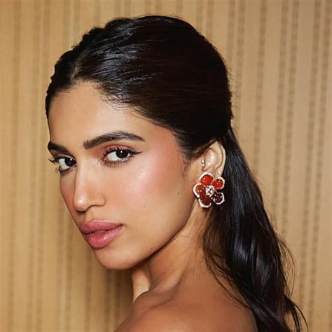 Bhumi Pednekar and Tamannaah Bhatia opted for earthy and coral hues in ...