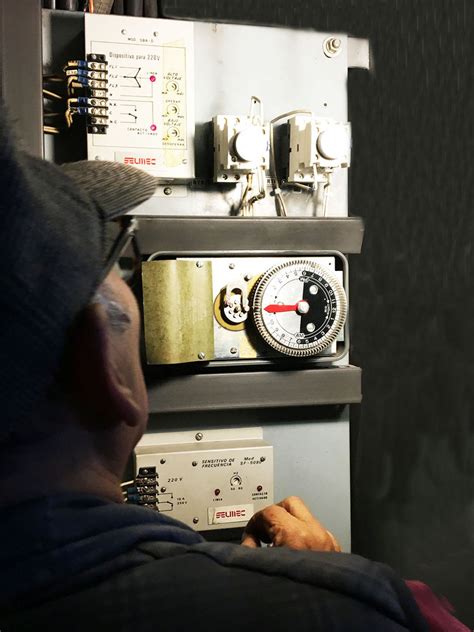 Are Your Electricity Bills Too High? How to Detect an Electricity Leak ...