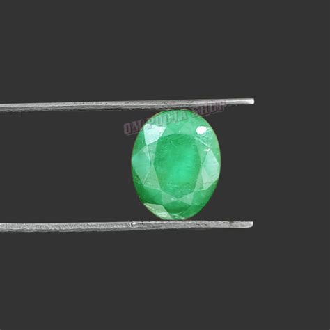 Panna (Emerald) Gemstone Ratna For Good Result