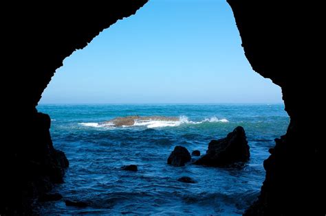 Dana Point Caves in San Diego - The Most Impressive Sea Caves in ...