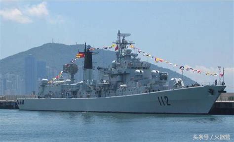 Incorporada a 25ª corveta chinesa Type 056 - Poder Naval - A informação ...