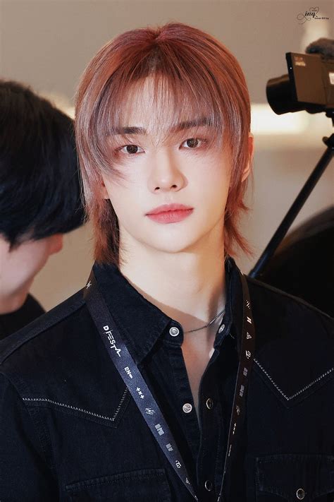 Felix Stray Kids, Drama Queens, Crazy Kids, Kpop, Lee Know, South Korean Boy Band, Baby Photos ... - chioun lee