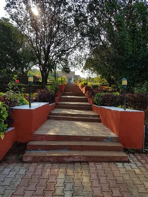 GREEN VALLEY RESORT (Sawantwadi, Maharashtra) - Resort Reviews & Photos ...
