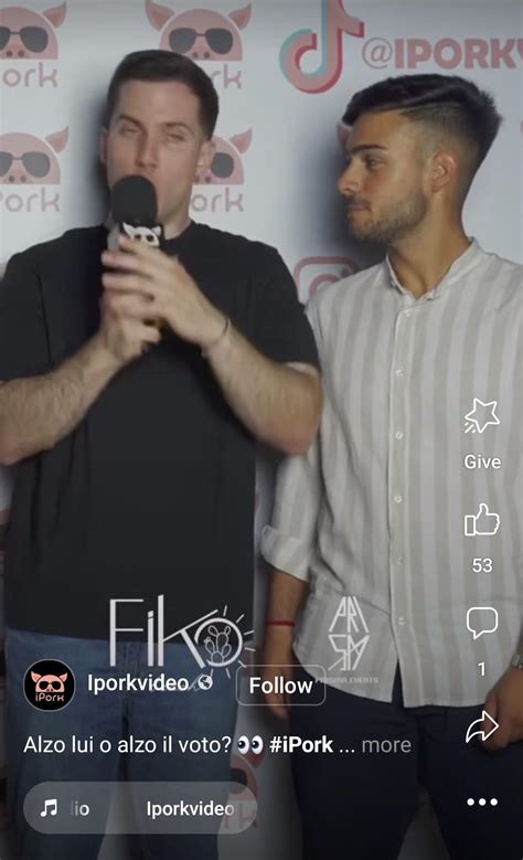 Right dude is 167 cm (5'6), how tall you would say is the left one? : r ...