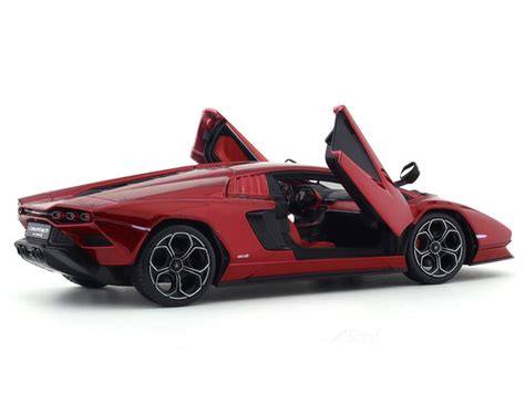 Lamborghini Countach LPI 800-4 Red 1:24 Bburago licensed diecast Scale ...