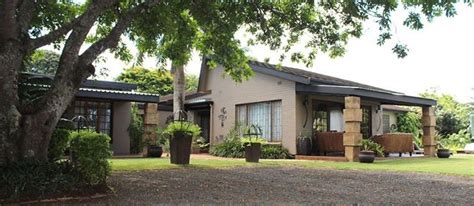 Ama Zulu Guesthouse & Safaris, Hluhluwe