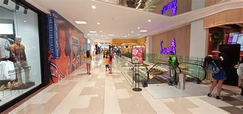 Trans Studio Mall Bali Транс Студио Молл Бали, Торговый центр на Бали