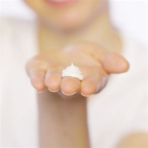 +C Vit Brightening Perfector – Pixi Beauty UK