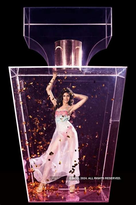 Yamaha Fascino Miss Diva 2016 : Episode 1 - Perfume Bottle Photoshoot