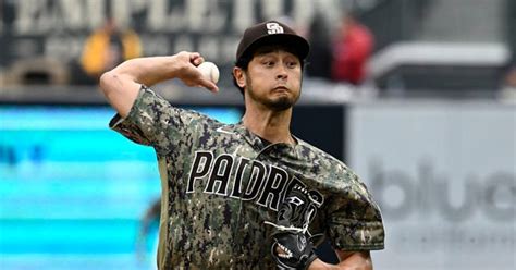 ‘견제 횟수 착각→보크→도루→희생플라이’ 12K 잡고도 패한 다르빗슈 “역사상 가장 이상한 패배” - 조선비즈