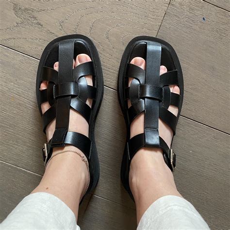 Stradivarius Women's Black Sandals | Depop