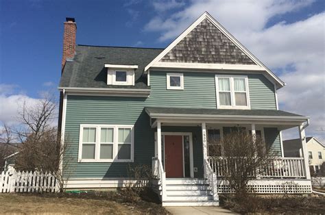 How to Use Green for Your House's Exterior