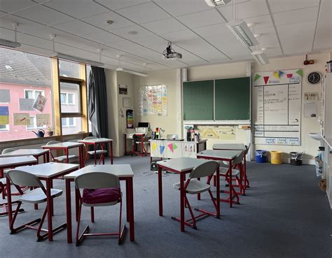 Realschule 的图像结果