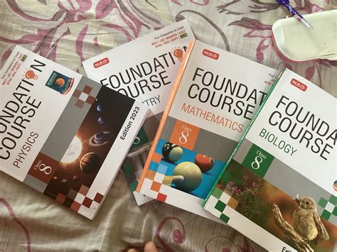 Buy MTG Foundation Course Class 8 - Physics, Chemistry, Biology ...