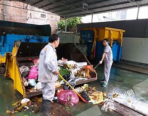 西安交大回应留学生专用垃圾桶事件 的图像结果