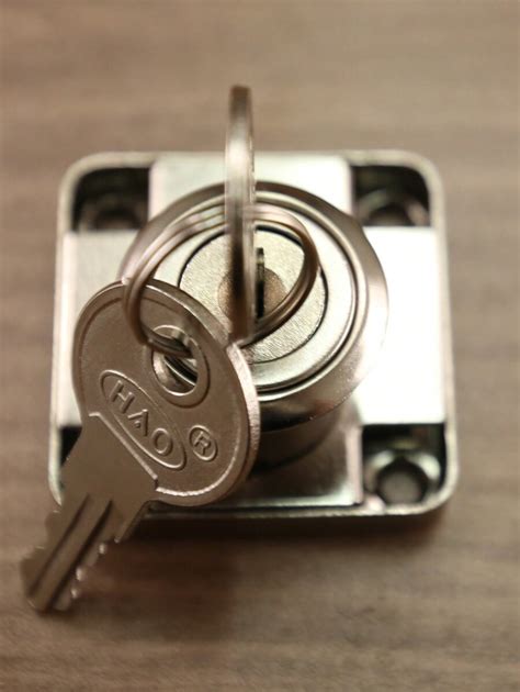 Hidden Drawer Locks 的图像结果