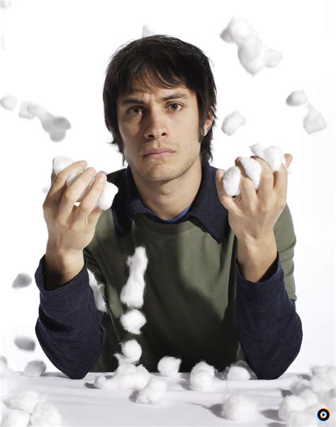 Un Poco Loco (From "Coco") | Gael García Bernal Lyrics, Meaning & Videos