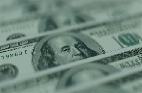 Sara Blake Cheek Net Worth in 2024 - Singer & Business Woman