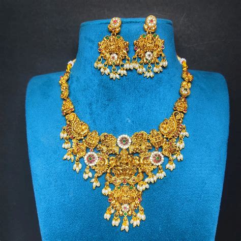 Antique Gold Finish Guttapusalu Necklace Set - Divine Lakshmi Temple J ...