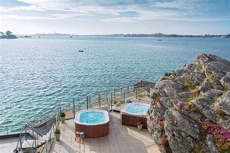 HÔTEL VALDYS - BEAU RIVAGE (Roscoff, Brittany) - Hotel Reviews, Photos ...