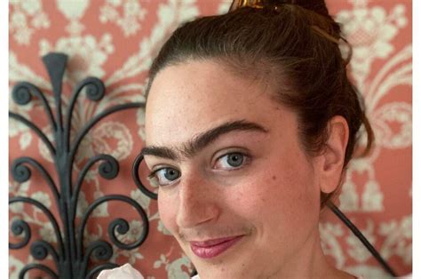 Eldina (31) četiri godine nije čupala obrve i brkove: “Sada imam više ...