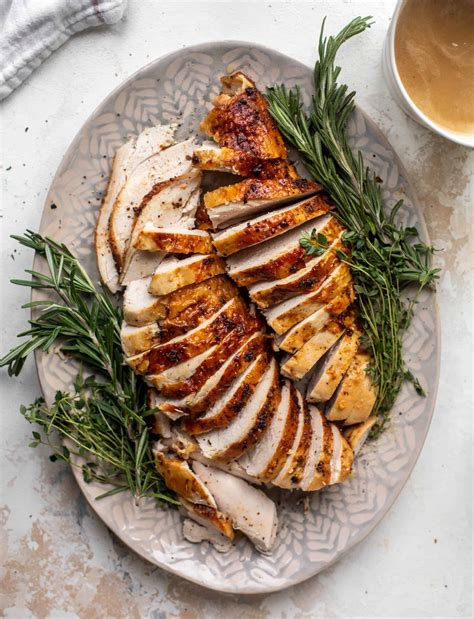 Easy roasted turkey breast with perfect every time gravy – Artofit