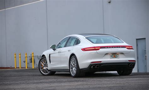 2017 Porsche Panamera Review, Pricing, and Specs