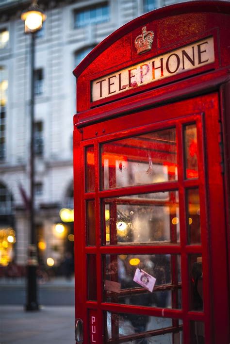 Pin by Brian on London | London wallpaper, London phone booth ...