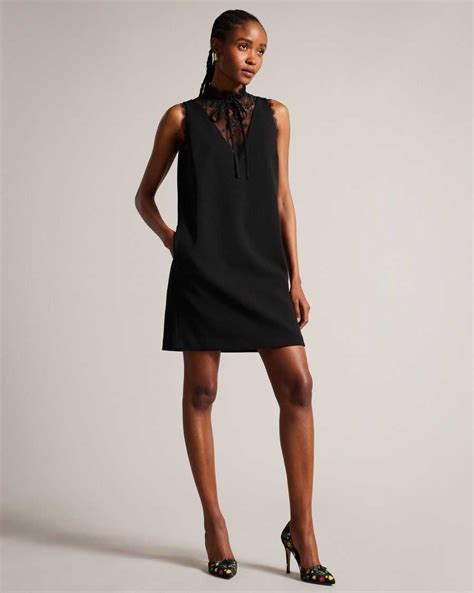 Ted Baker Heels India Online - Black Mens Telini Floral Print Bow Court ...