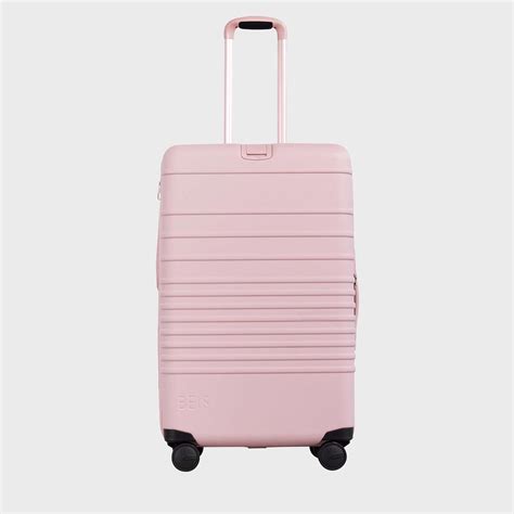 Hard vs Soft Luggage: Which Is Better? Discover the Best Suitcase