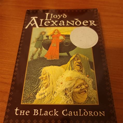 The Black Cauldron by Lloyd Alexander, Paperback | Pangobooks