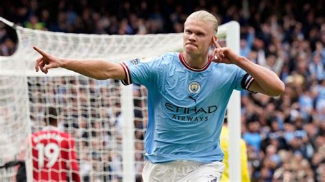 Soccer vs Football 的图像结果