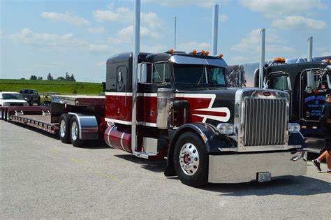Photo: This build represents the 1st model 359 built by Peterbilt in ...