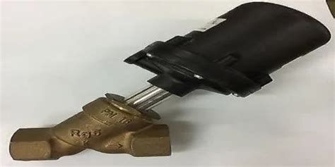 ANGLE SEAT VALVES - Burkert 001401s 2000a 50.s PTFE 2-Way Stainless ...