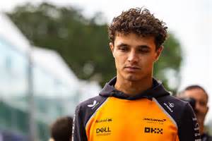 Verstappen targets McLaren in Singapore showdown