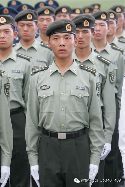 女子仪仗兵亮相外交礼仪_图片_新闻_中国政府网