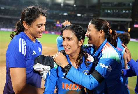 "She is a very decent player" - Aakash Chopra suggests a change in ...