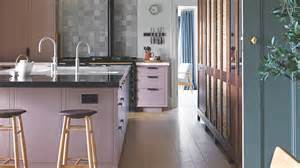 Expert tips for when to cut back Russian sage annually | Homes and Gardens