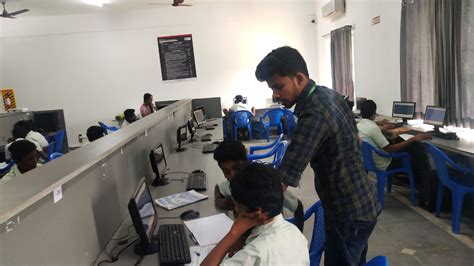 Training Program on Software AUTOCAD for the vocational Group of ...