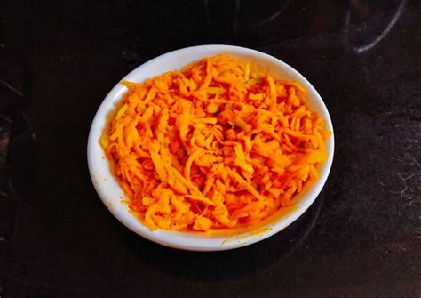 Grated Raw Mango Pickle Recipe by Juhi Sewani 💕 - Cookpad