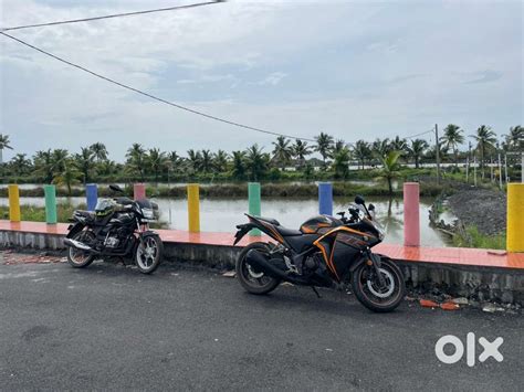 Honda CBR 250 R - Motorcycles - 1819148799