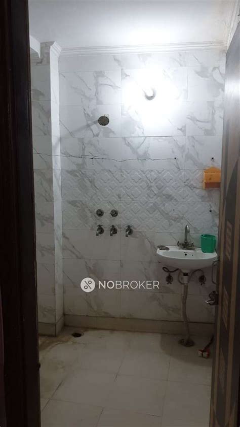 Aashirwad Homes Dwarka Mor Rent - WITHOUT BROKERAGE Semi-furnished 3 ...