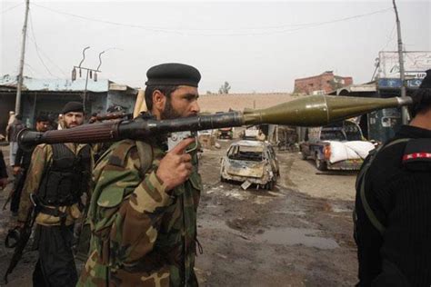 Pak Taliban execute 21 captured paramilitary men