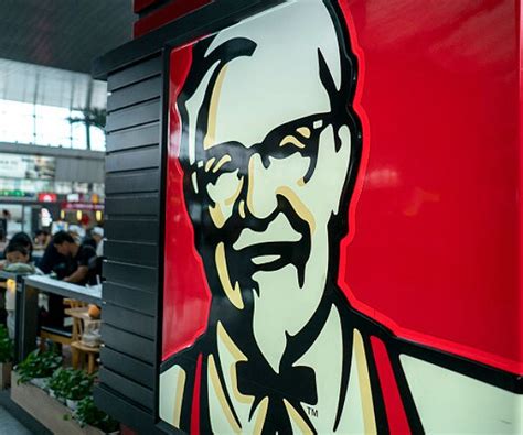 KFC Parodies Trump 'Nuclear Button' Tweet in Jab at McDonald's ...