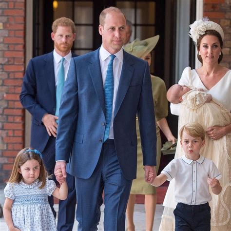 英媒推测威廉王子第三胎想要男孩 因凯特这身装扮|每日快报|凯特王妃|威廉王子_新浪新闻