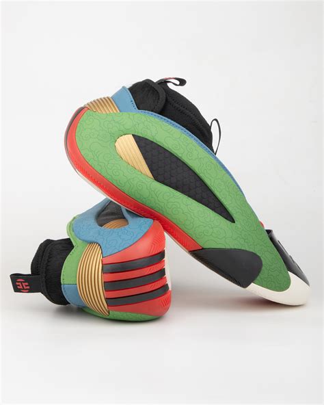 adidas Harden Vol 8 God Of Wealth | SneakerNews.com