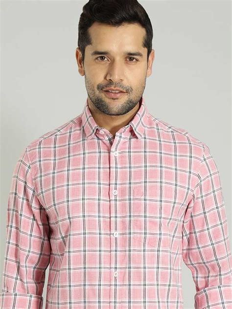 Buy Men Checked Full Sleeve Cotton Shirt Online | Indian Terrain