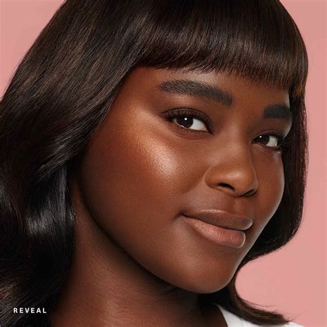 Silky Touch Highlighter • Reveal