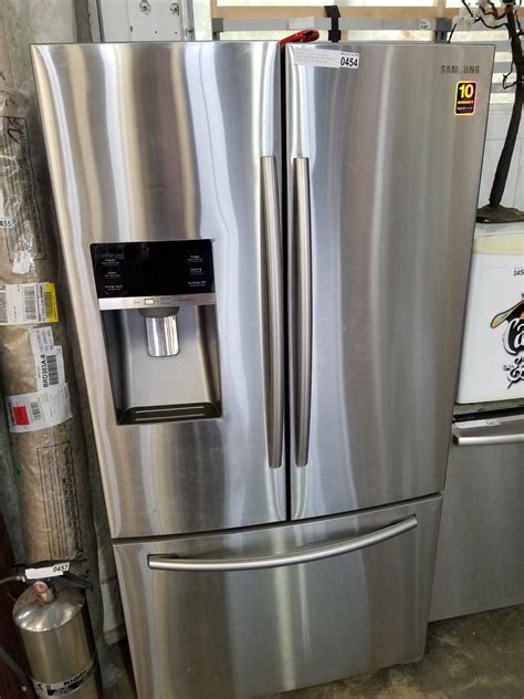 SAMSUNG 36 INCH STAINLESS FRENCH DOOR AND BOTTOM FREEZER FRIDGE WITH ...