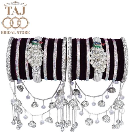 Indian Wedding Bangles Set With Beautiful Peacock and Jhoola Latkan ...